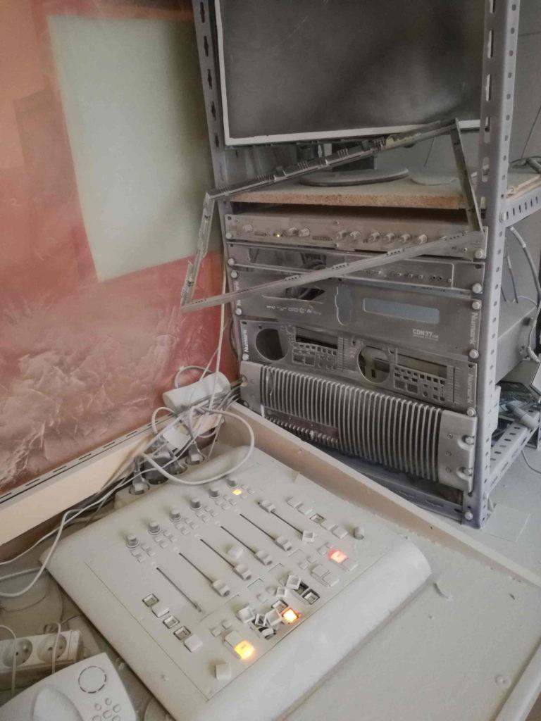 Source http://radiodici.com Source http://radiodici.com