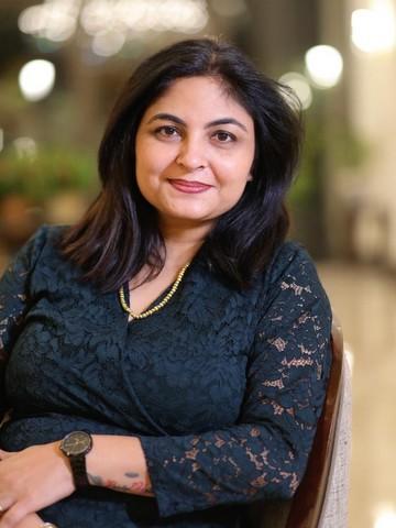 <i>Dr. Surbhi Dahiya</i> Dr. Surbhi Dahiya